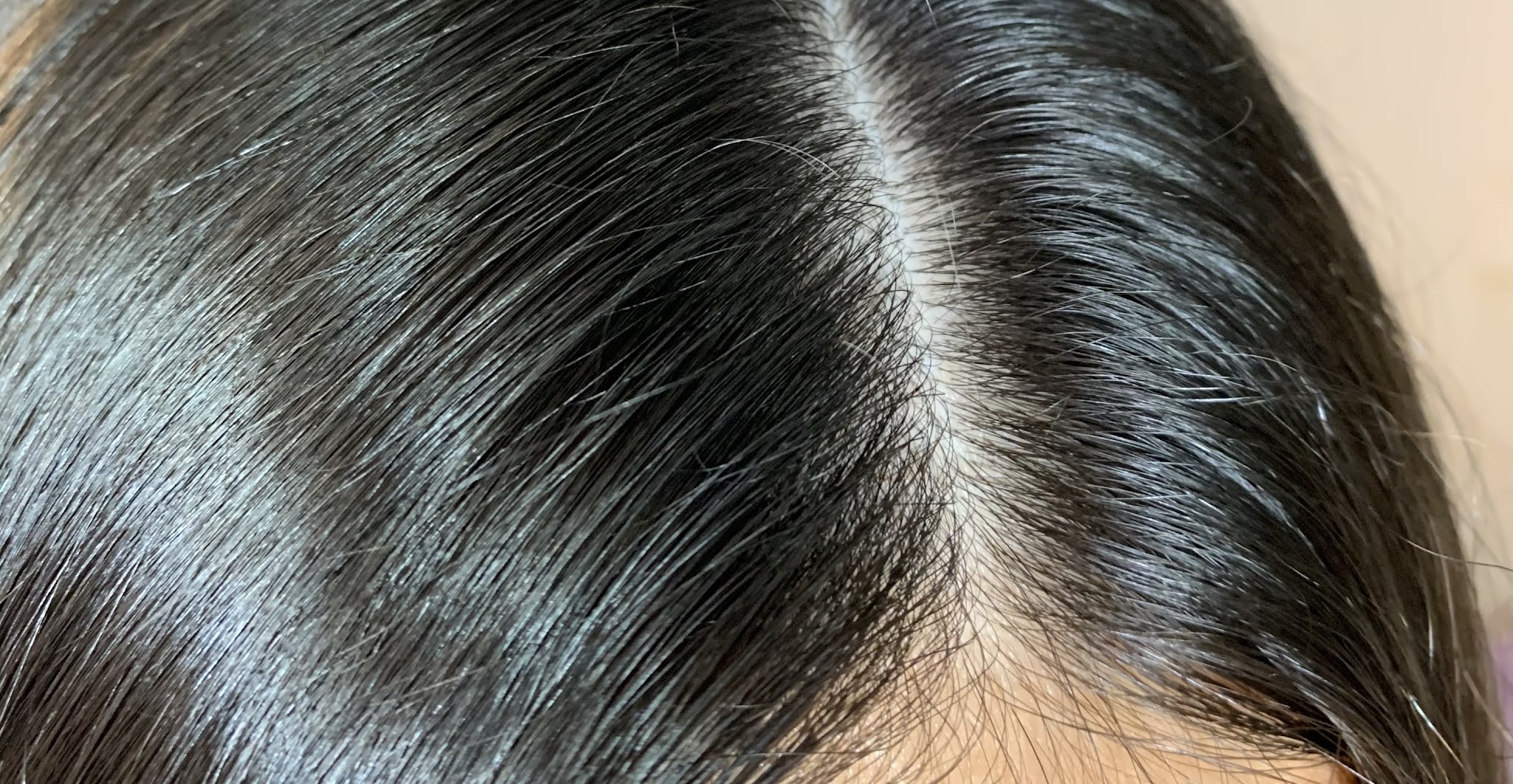 Cabelos fortes e saudáveis com menos queda